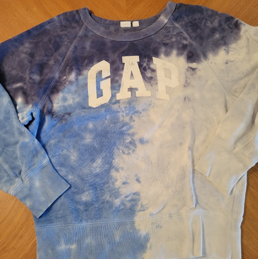Here is a Gap logo sweater blue tye-dye